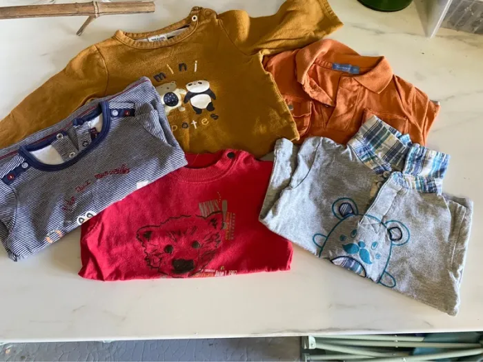 5 teeshirt 12 mois