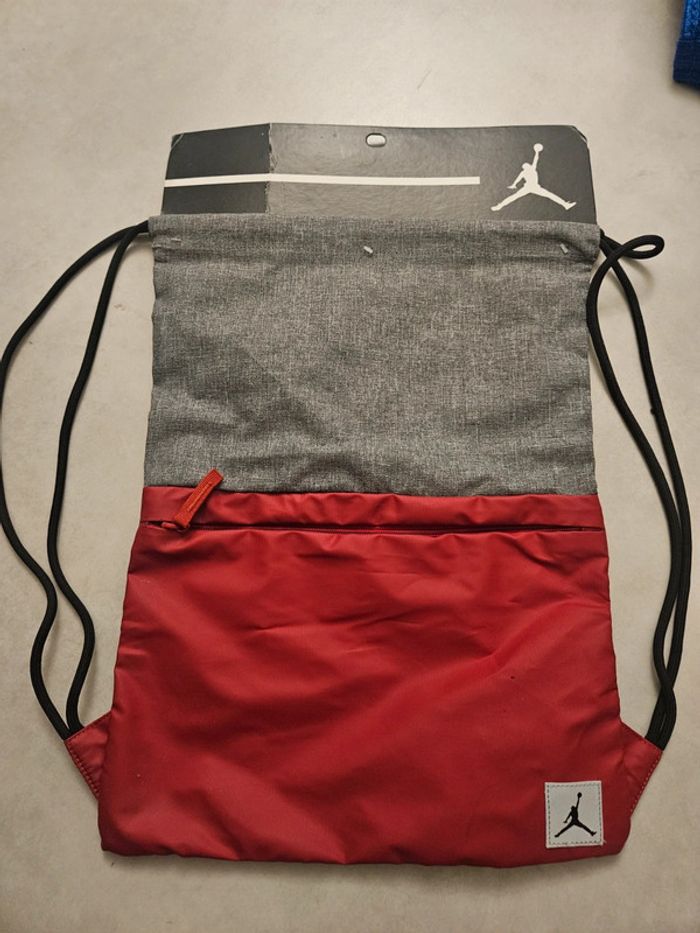 Sac de sport Jordan - couleur Gym Red - cordon pratique