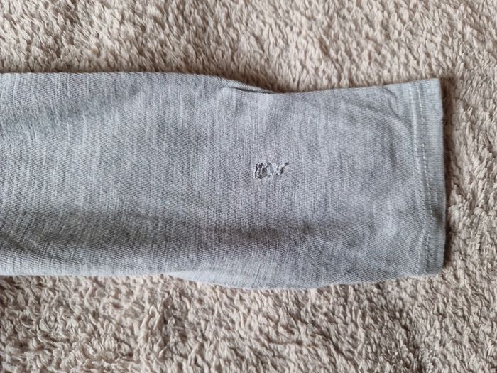 Tee shirt gris - photo numéro 2