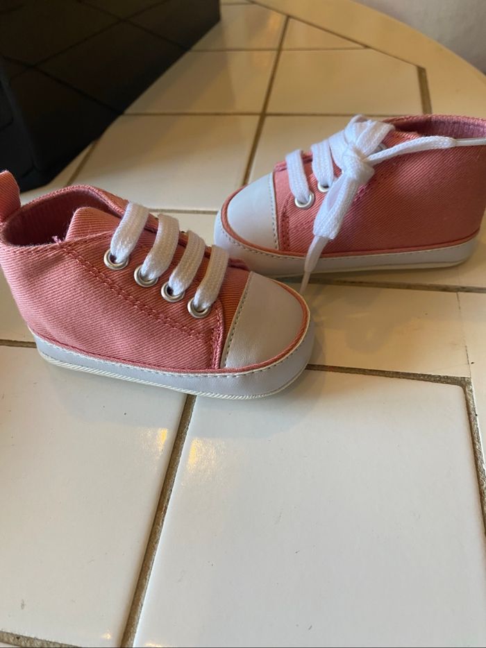 Chaussure rose semelle souple - photo numéro 2