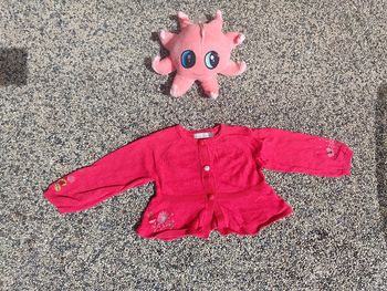 Gilet catimini fushia neuf 12 mois