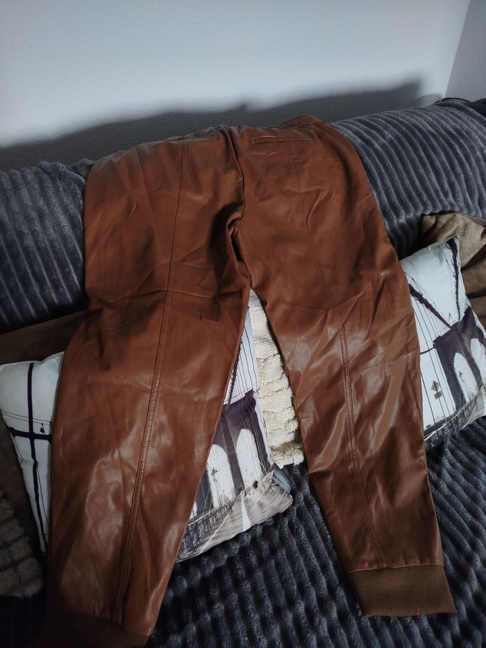 Pantalon simili cuir Rick Cardona New York - photo numéro 10