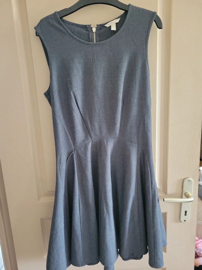 Robe grise