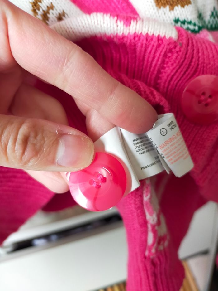 Pull de Noé ou gilet boutonné rose femme L - photo numéro 9