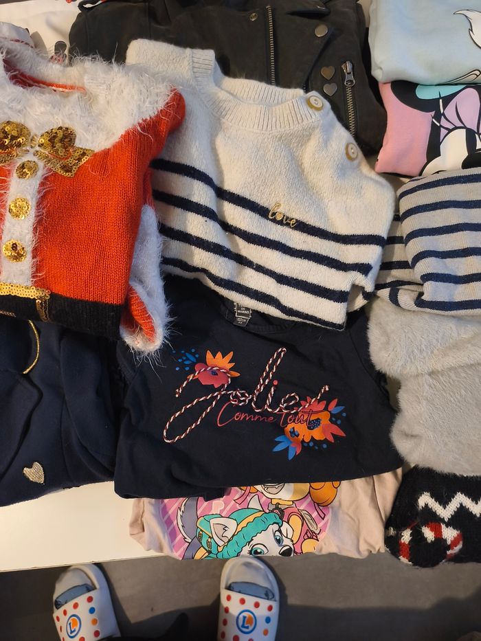 Lot vêtements hiver fille 5ans - photo numéro 10