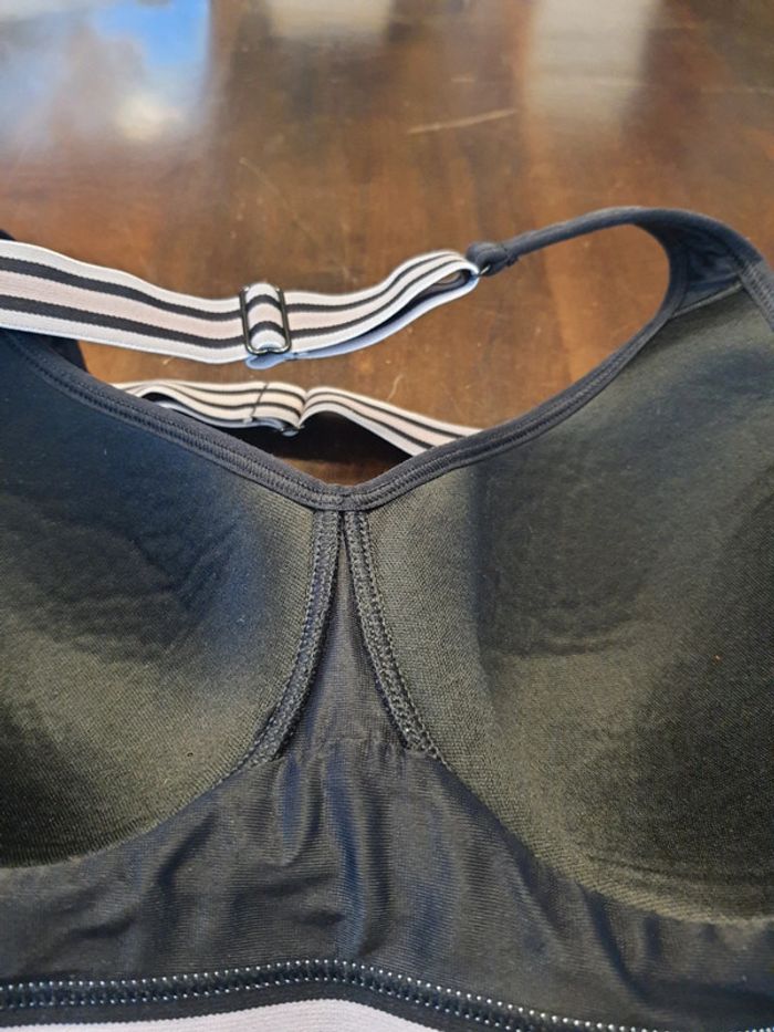 Brassière de sport HKMX Hunkemöller fr 95B - photo numéro 17