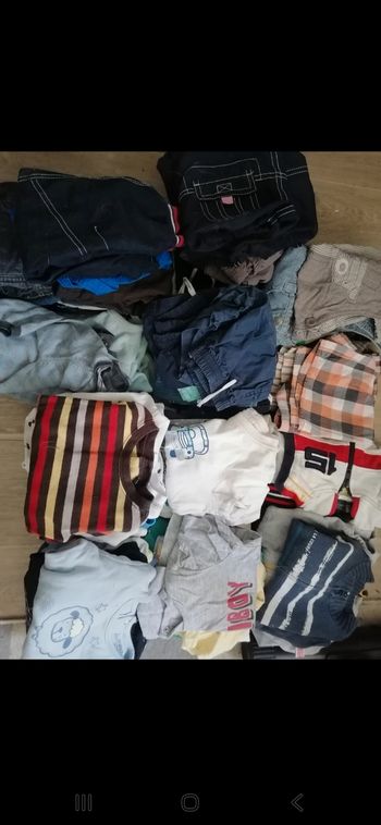 Lot de vêtements garçon  12 mois