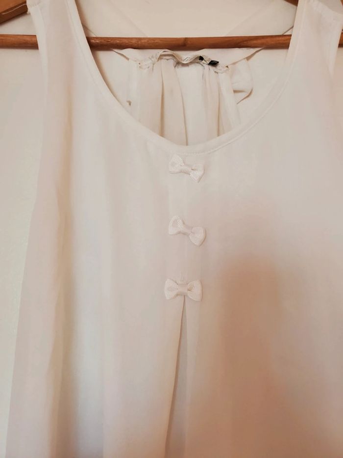 Haut blanc à noeud - photo numéro 4