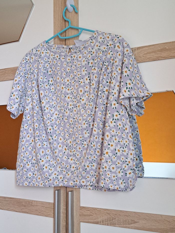 T-shirt zara état neuf - photo numéro 3