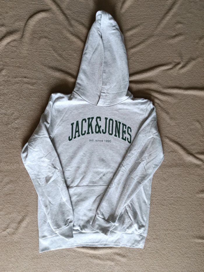 Sweat à capuche Jack & Jones taille 16 ans