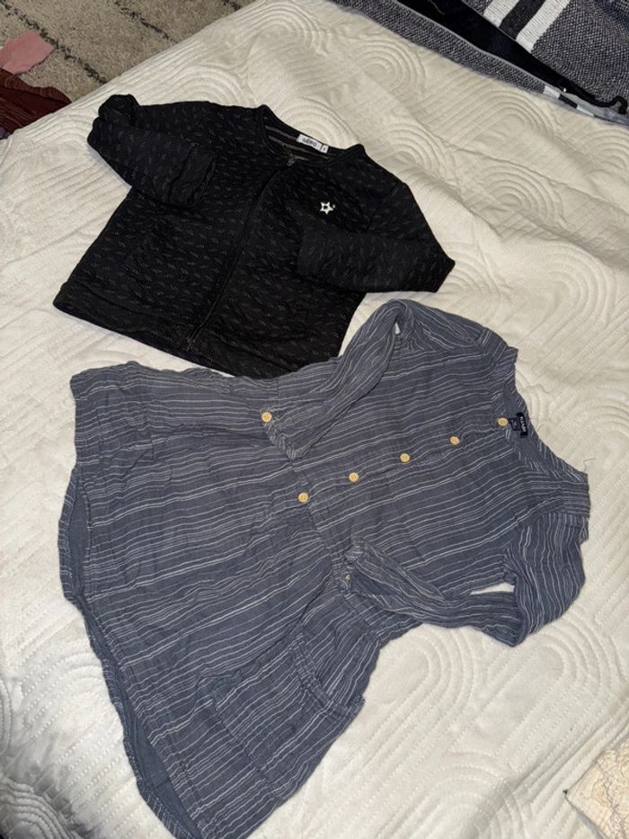 Ensemble robe gilet 5 ans très bon état