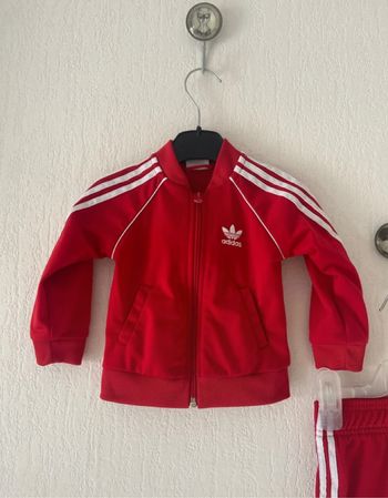 survêtement adidas bébé rouge 6-9 mois
