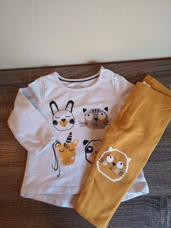 Ensemble T-shirt et pantalon legging Baby Club en blanc et moutarde 9 mois