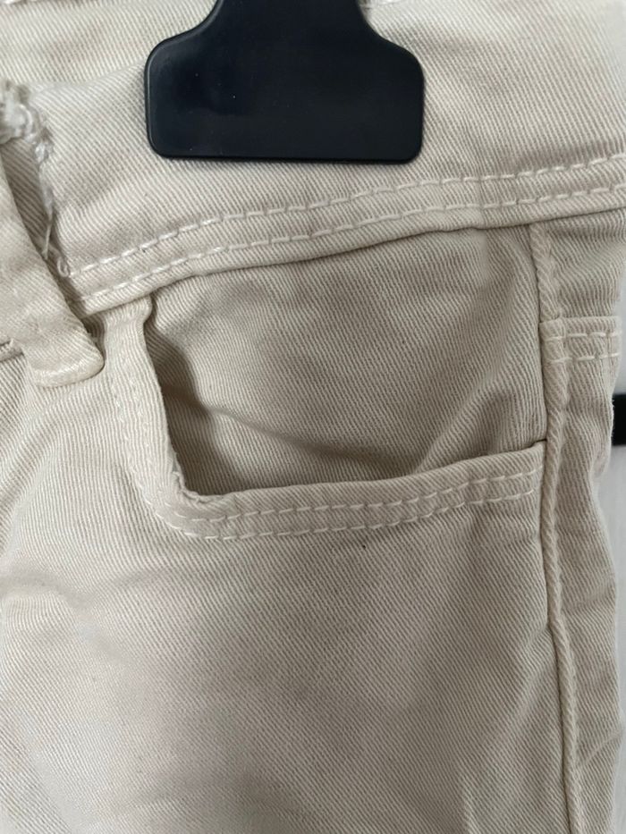 Jean crème 4 ans - photo numéro 6