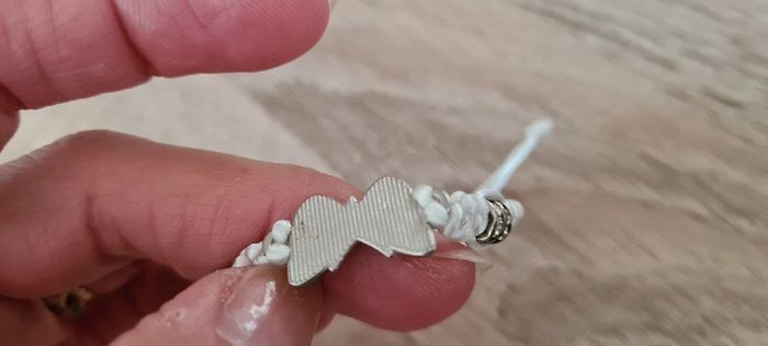 Bracelet fantaisie blanc motif papillon 🦋 - photo numéro 5