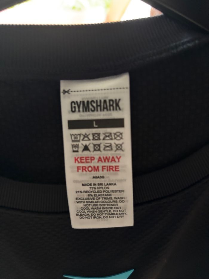 Gymshark Onyx 5.0 Seamless Long Sleeve T-Shirt - Black/Black - photo numéro 2