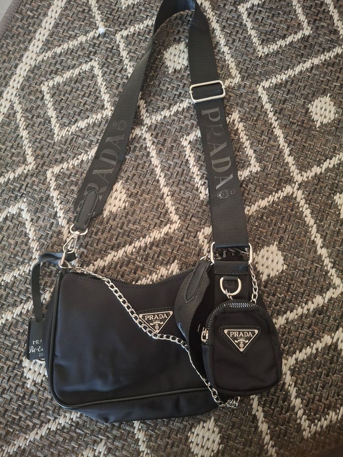 Sac de marque prada - photo numéro 2