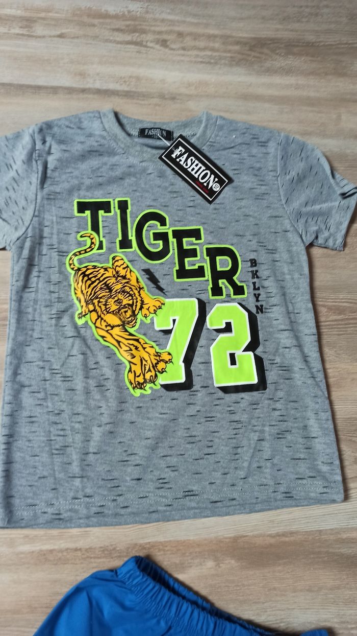 Ensemble été short t-shirt 10 ans - photo numéro 3