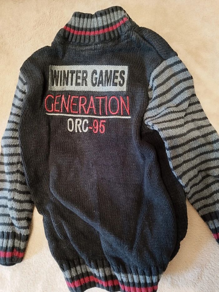 Lot pulls 3 ans - photo numéro 3