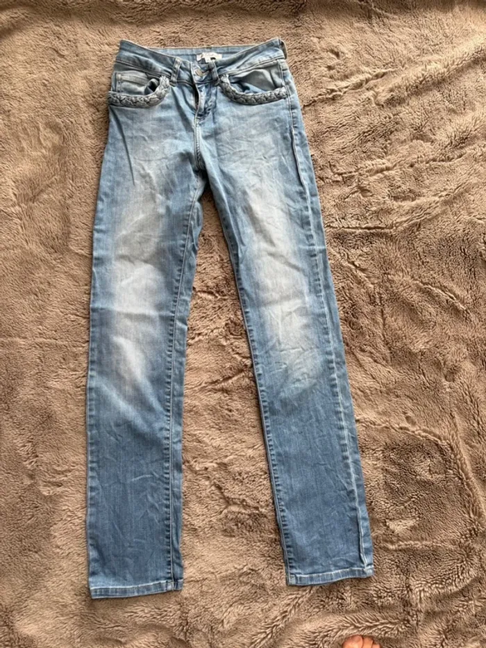 Pantalon jean bleu clair taille 36 - photo numéro 2