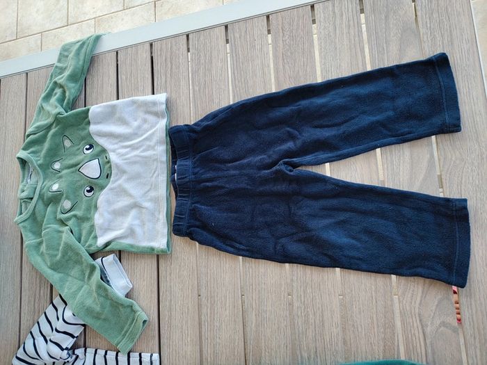 Lot de 2 pyjamas 2 pièces Gémo T.24M - photo numéro 2