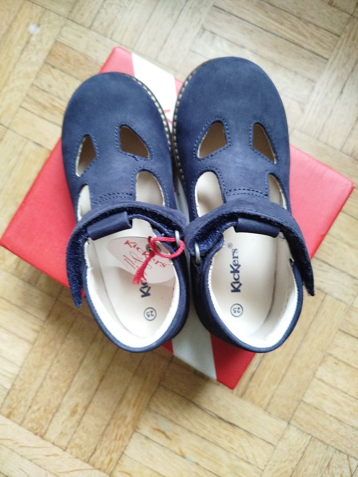 Chaussures marines garçon 25 neuves avec étiquette kickers Nonocchi - photo numéro 2