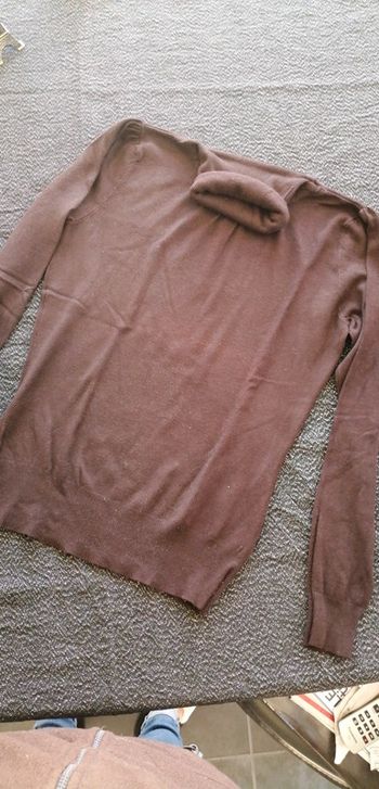 Pull marron