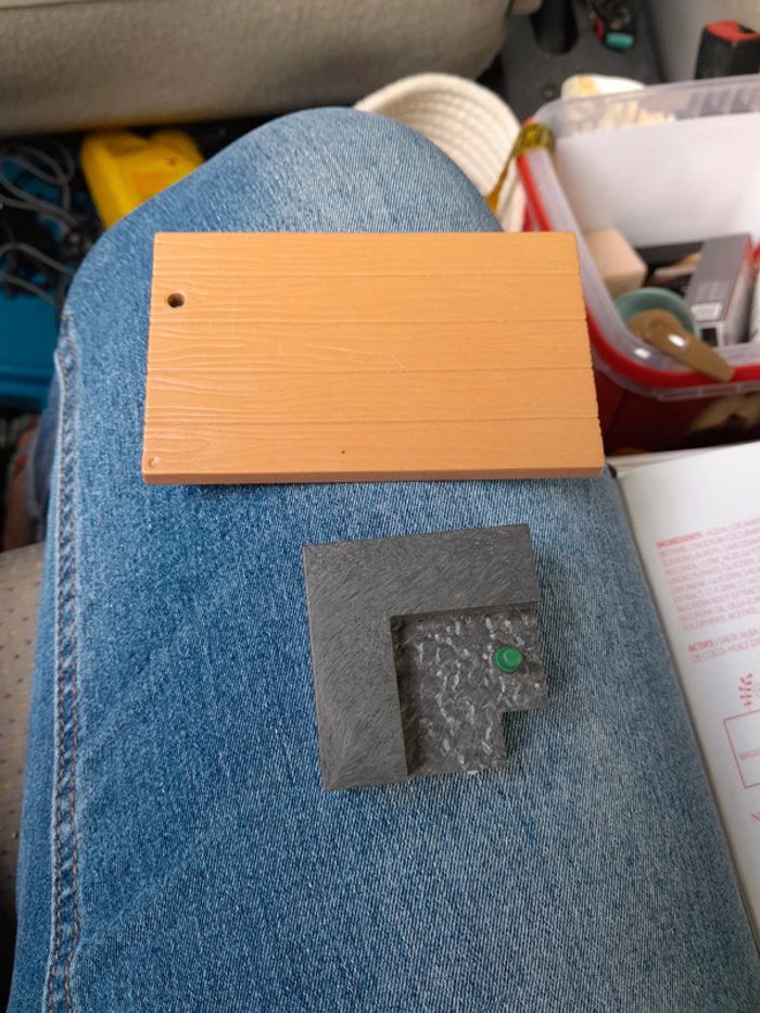 Dessus de table et côté trottoir