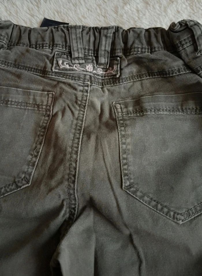 👻pantalon avec zip 5, 6 ans👻 - photo numéro 7