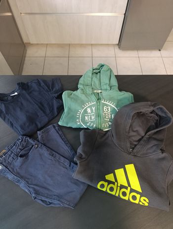 Lot de vêtements 6 ans