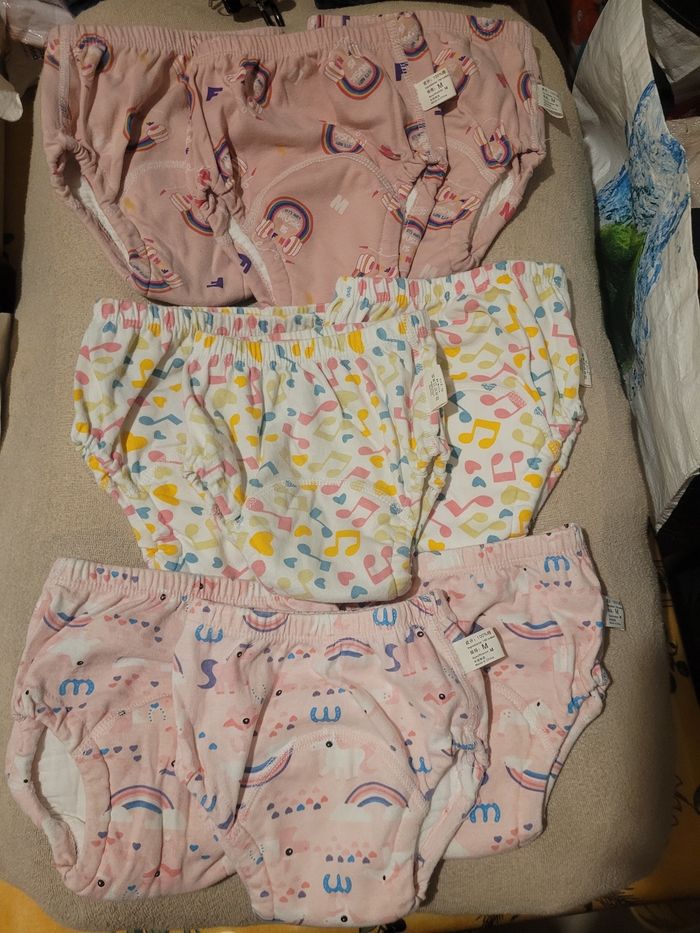 Lots 9 culottes d'apprentissage