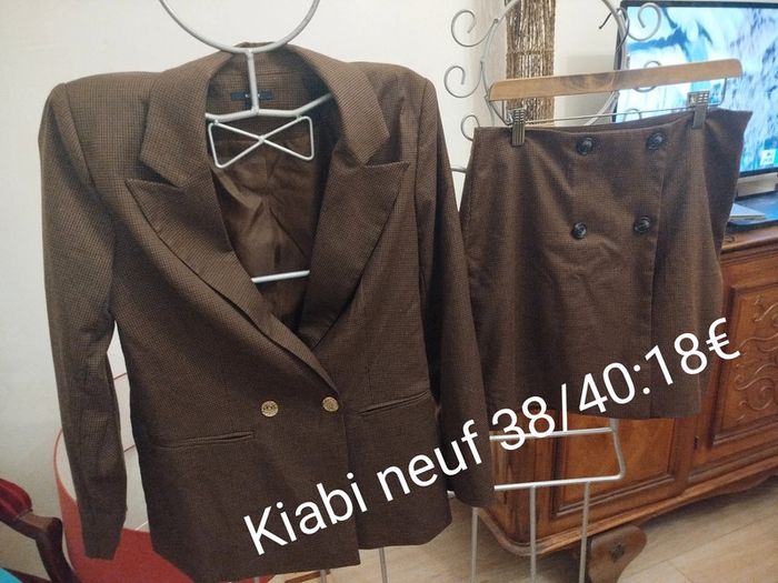 Tailleur jupe neuf Kiabi 38/40