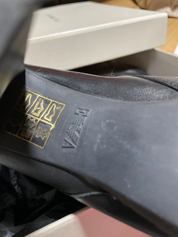 Emporio Armani Bottines noire taille 39 - photo numéro 9