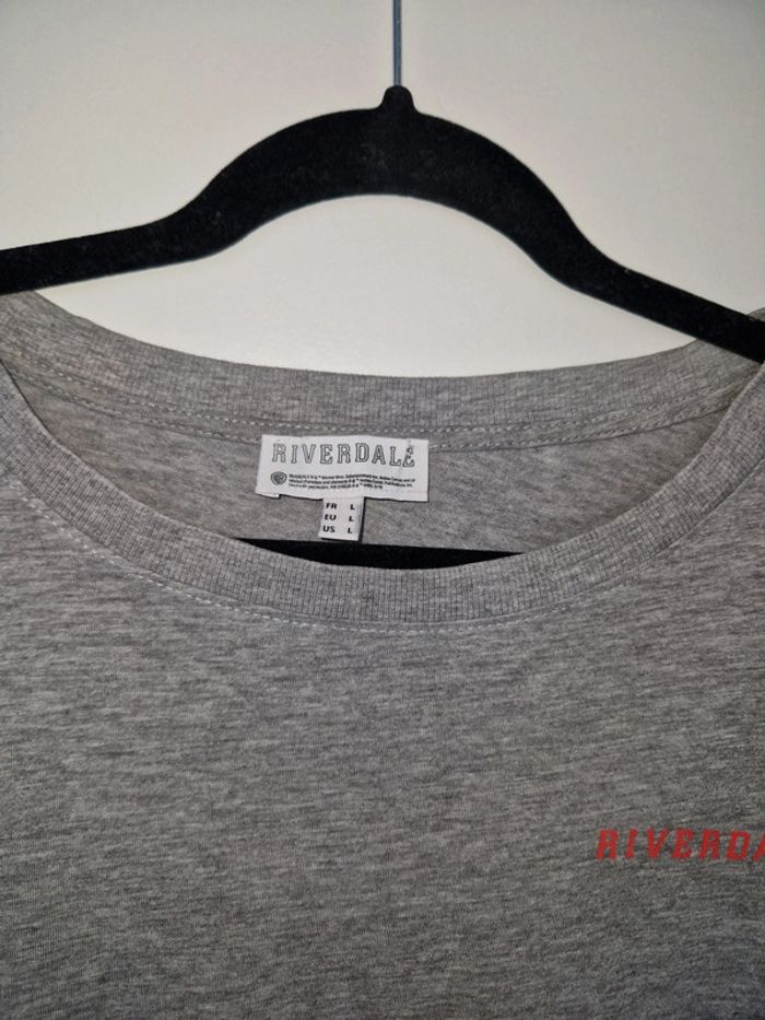 Tshirt court riverdale femme taille L - photo numéro 2