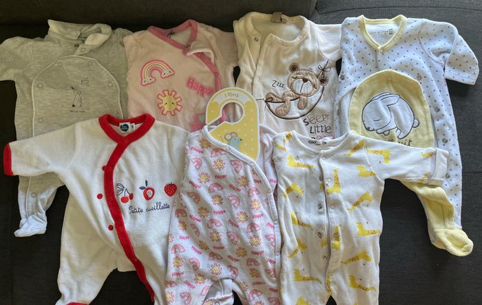 Lot pyjamas 1 mois