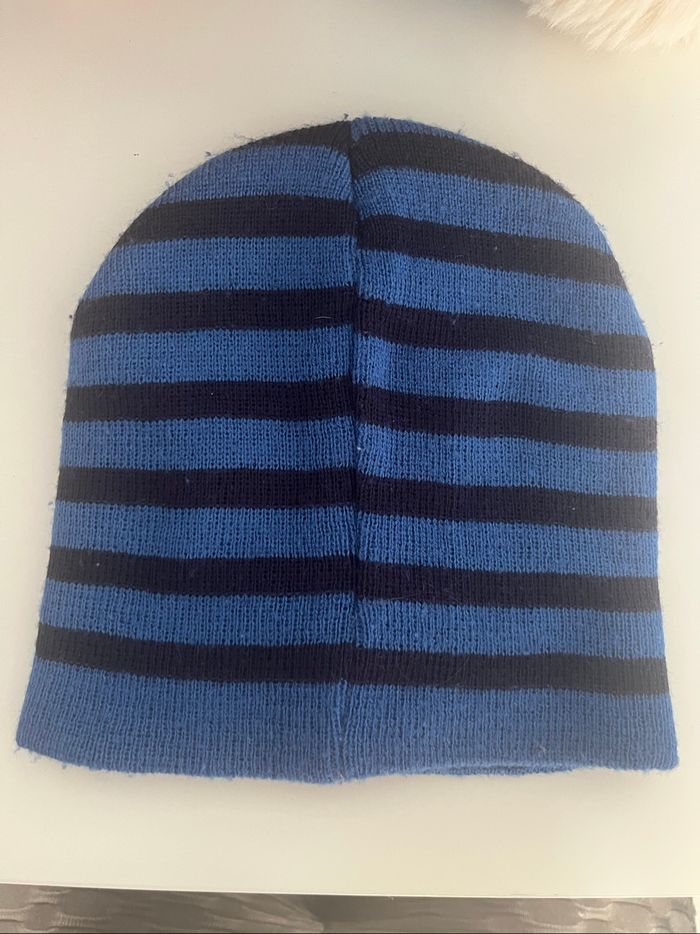 Bonnet - photo numéro 2