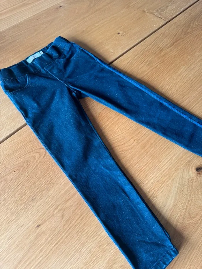 Tenue 2 pièces, tregging jeans pailleté bleu denim et top ML beige cœur sequins - Taille 4 Ans - photo numéro 13