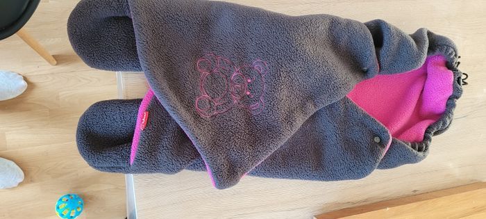 Cape polaire voiture poussette - photo numéro 3