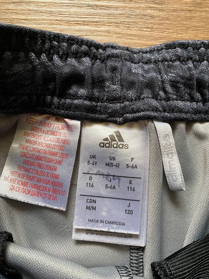 Short Adidas garçon 6 ans - photo numéro 2