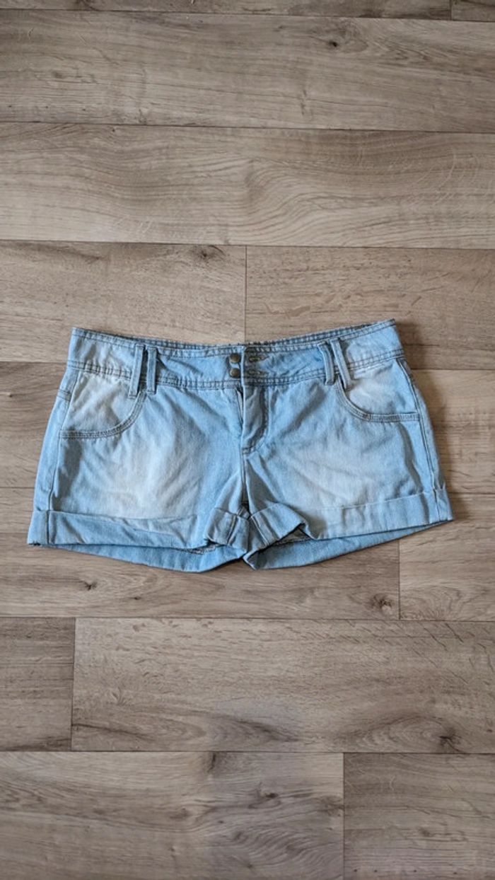 Short court taille basse Jeans 40