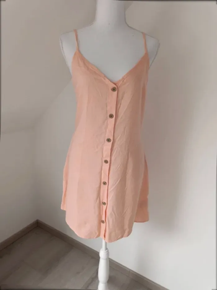 Robe courte H&M pêche à boutons – neuve étiquette – Taille 40