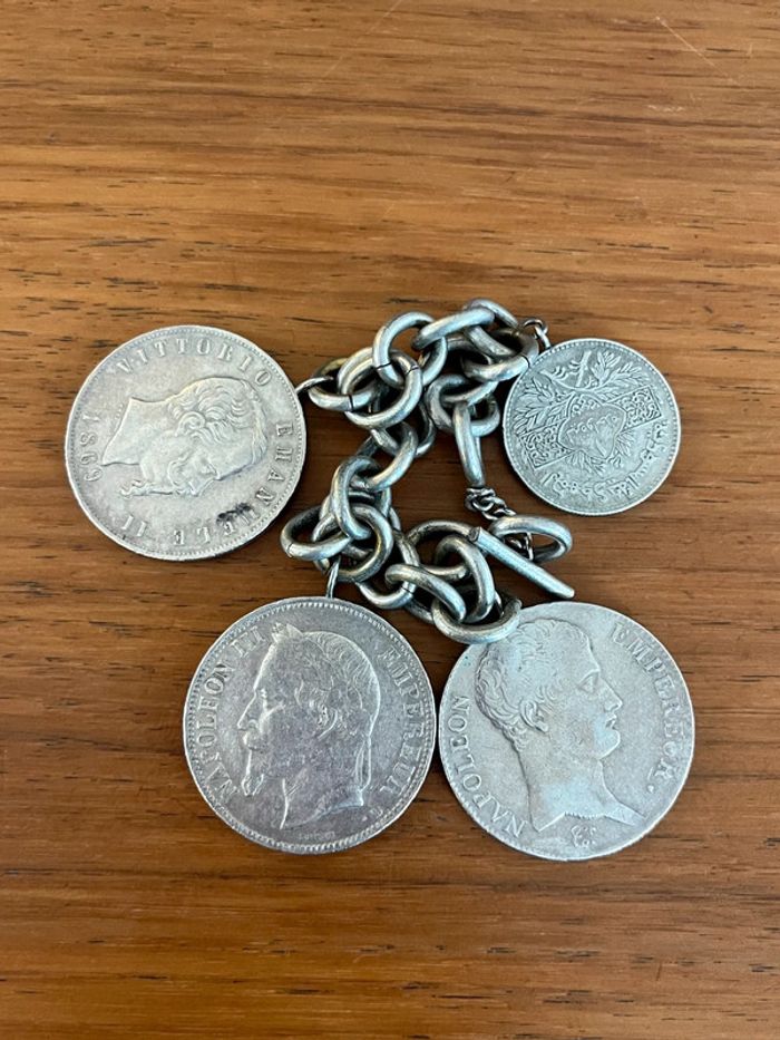Bracelet avec pièces de collection tout en argent ancien - photo numéro 4