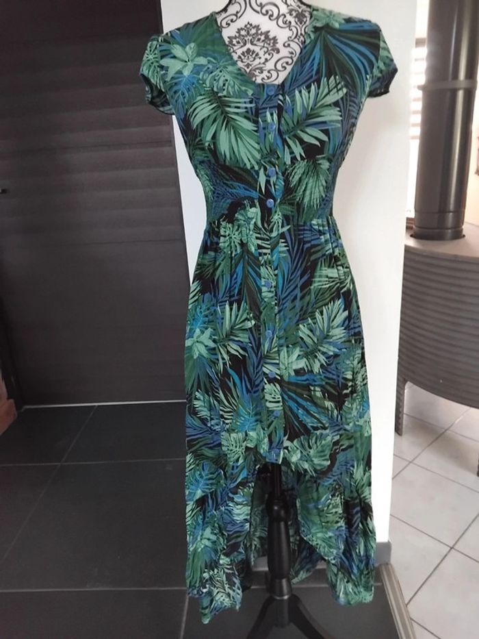 Robe longue mi mollets