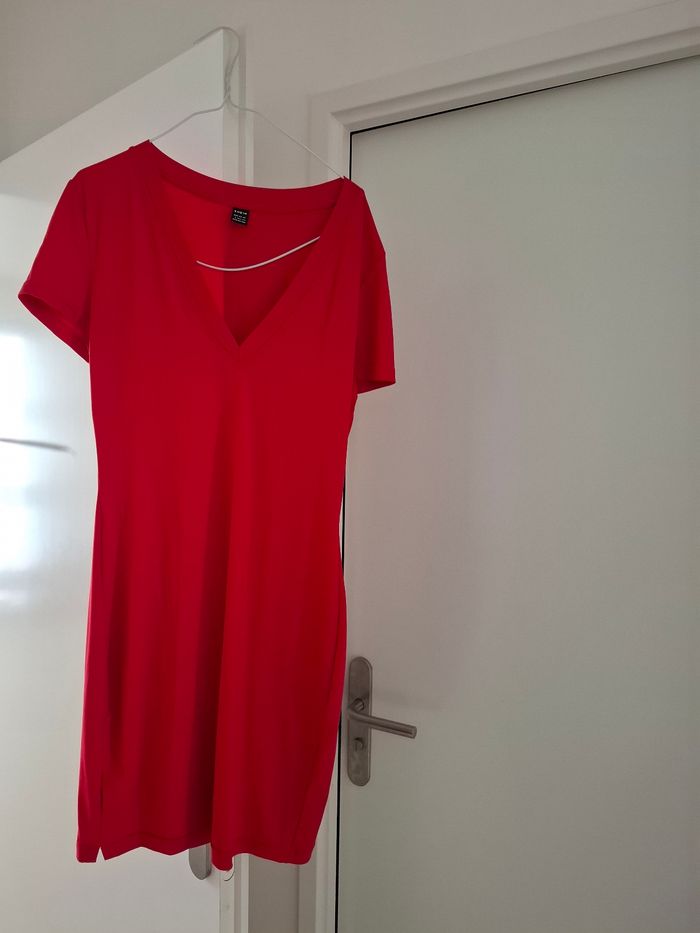 Robe rouge - photo numéro 2