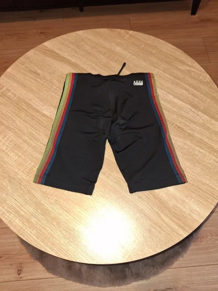 Maillot de bain short - photo numéro 2