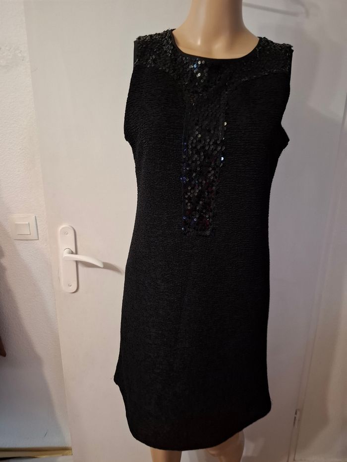 Robe noir sequin promod taille 38 en très bon état - photo numéro 4