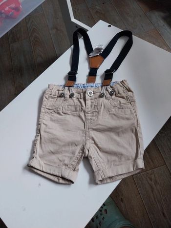 Short 12 mois avec bretelles