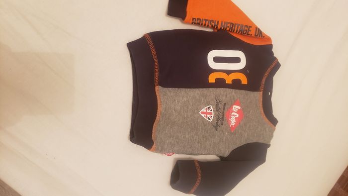 Ensemble 6 mois - photo numéro 2