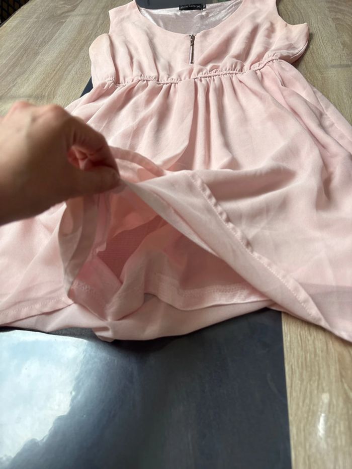 Robe rose poudrée taille M/L - photo numéro 4