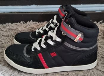 Basket montante noir 37